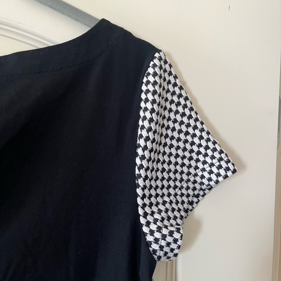 Banana Republic Checkered Short Sleeve Blackk & White Blouse Women’s Medium - Picture 8 of 11